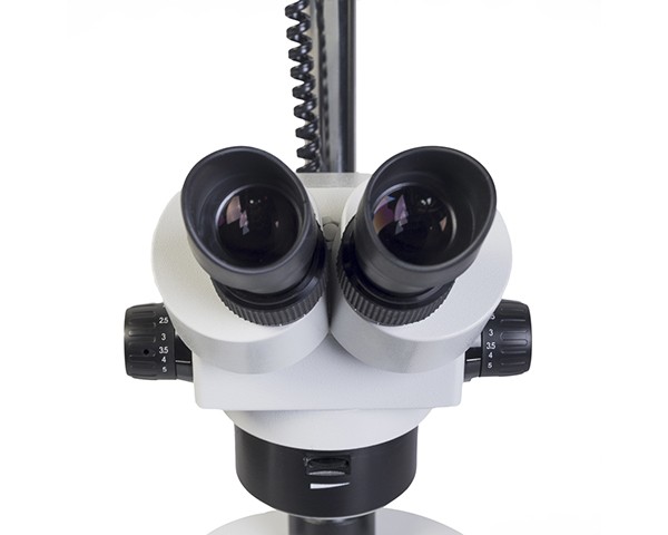 Микроскоп бинокулярный Микромед MC-4-ZOOM LED (стереоскопический)